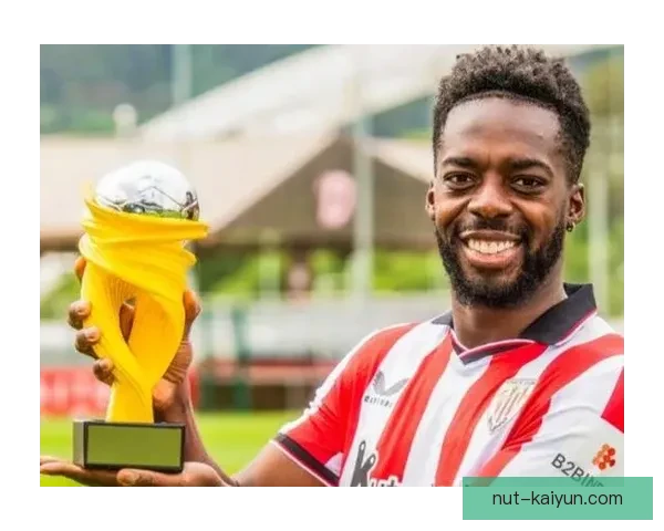 伊尼亚基在赛季中的技术全面性表现值得关注，助力球队竞争力增强。